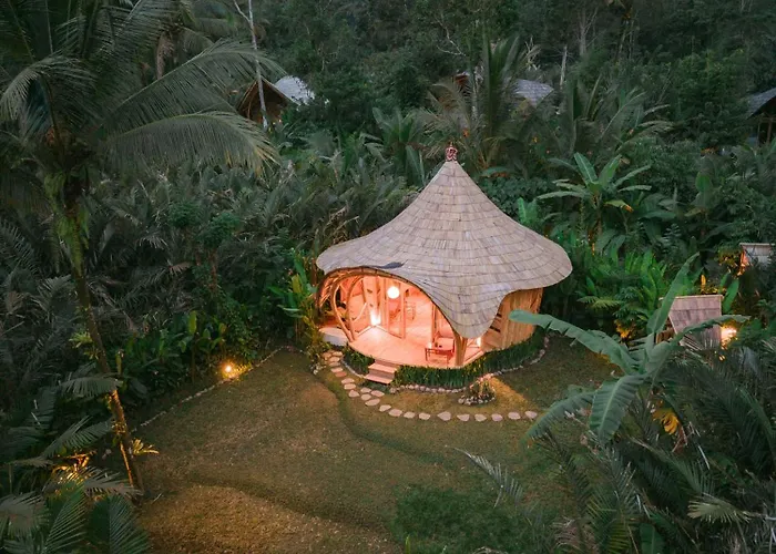 فيلة Alambali Bamboo House *